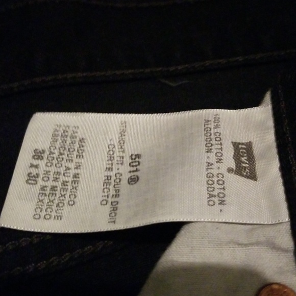 Levi 501 Straight Leg 5 button Fly - Picture 3 of 8